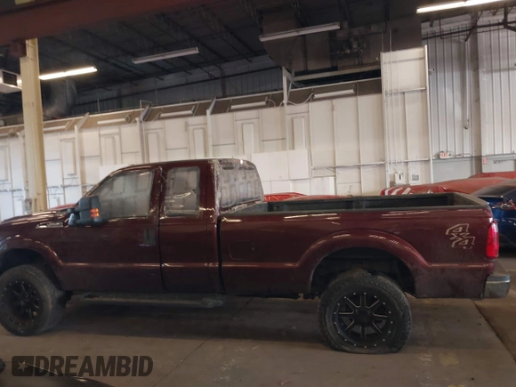 2011 Ford F-250 XL with VIN 1FT7X2B69BEB47253, listed as a IAAI auction lot 41026445 with 279,157 mi miles and . Bid and sale history available at DreamBid. Image 14.