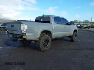 2020 Toyota Tacoma SR5 with VIN 3TMCZ5AN7LM366243, listed as a IAAI auction lot 41399117 with 58,126 mi miles and . Bid and sale history available at DreamBid. Image 4.