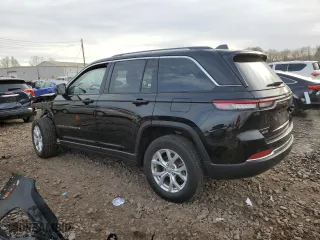 2023 Jeep Grand Cherokee Limited with VIN 1C4RJHBG4PC539081, listed as a Copart auction lot 80196344 with 31,085 mi miles and Salvage Title. Bid and sale history available at carsss.com. Image 2.
