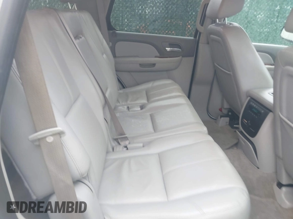 2009 Chevrolet Tahoe 2LT z VIN 1GNFC23059R217780, wystawiony jako IAAI lot #42334678 z przebiegiem 136 182 mil mil oraz . Historia ofert i sprzedaży dostępna na DreamBid. Obrazek 8.