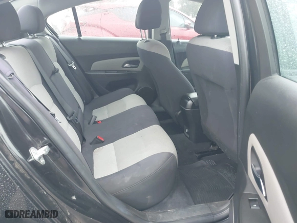 2014 Chevrolet Cruze LS with VIN 1G1PA5SG5E7187746, listed as a IAAI auction lot 41928039 with 98,633 mi miles. Bid and sale history available at carsss.com. Image 8.