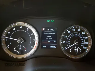 2022 Hyundai Venue SEL with VIN KMHRC8A36NU181204, listed as a Copart auction lot 58923985 with 40,300 mi miles and Salvage title. Bid and sale history available at DreamBid. Image 9.
