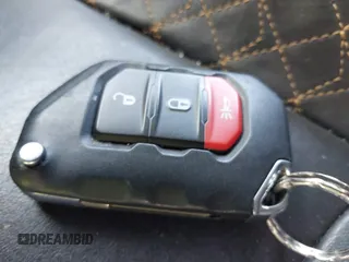 2023 Jeep Gladiator Overland с VIN 1C6HJTFG1PL562849, выставлен на аукционе IAAI как лот 42076164 с пробегом 24 942 миль миль и . История ставок и продаж доступна на DreamBid. Изображение 11.