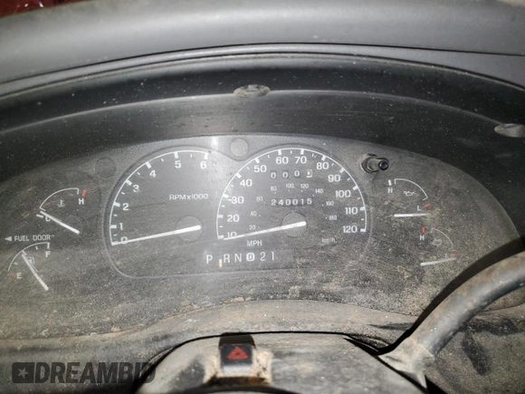 2001 Ford Ranger XL Fleet with VIN 1FTZR15E11PB75101, listed as a Copart auction lot 45923395 with 240,015 mi miles and Salvage Title. Bid and sale history available at DreamBid. Image 9.