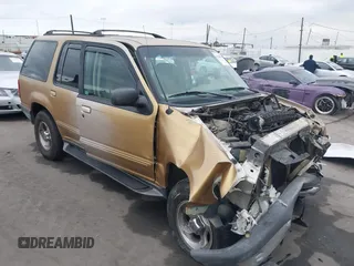 1998 Ford Explorer z VIN 1FMZU32X1WZA93411, wystawiony jako IAAI lot #41368427 z przebiegiem 237 756 mil mil oraz . Historia ofert i sprzedaży dostępna na DreamBid. Obrazek 1.