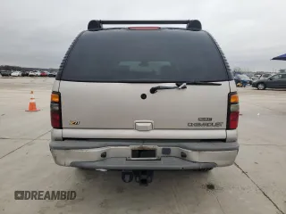 2004 Chevrolet Suburban Z71 with VIN 3GNFK16Z04G153177, listed as a Copart auction lot 44893795 with 222,092 mi miles and Salvage Title. Bid and sale history available at carsss.com. Image 6.