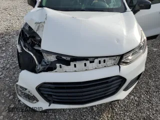 2020 Chevrolet Trax LT with VIN KL7CJLSB9LB319185, listed as a Copart auction lot 46685015 with 63,289 mi miles and Salvage Title. Bid and sale history available at carsss.com. Image 13.