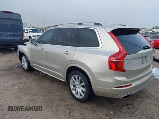 2016 Volvo XC90 T6 Momentum with VIN YV4A22PK7G1078794, listed as a IAAI auction lot 41874698 with 120,256 mi miles. Bid and sale history available at carsss.com. Image 3.