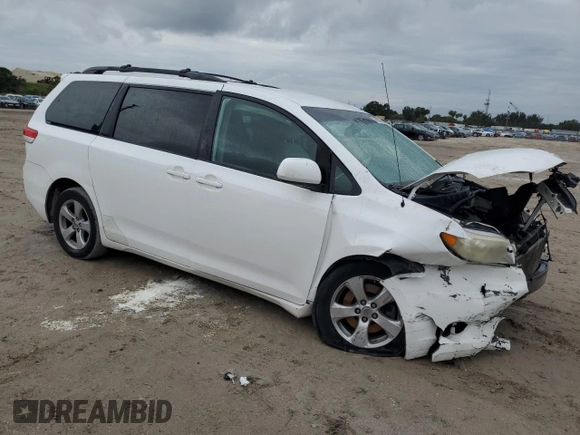 2014 Toyota Sienna LE AAS with VIN 5TDKK3DC8ES499840, listed as a Copart auction lot 46576365 with 3,731 mi miles and Non repairable. Bid and sale history available at DreamBid. Image 4.