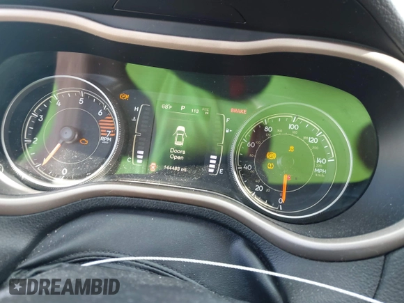 2016 Jeep Cherokee Altitude with VIN 1C4PJMCBXGW183284, listed as a IAAI auction lot 42346167 with 144,493 mi miles and . Bid and sale history available at DreamBid. Image 7.