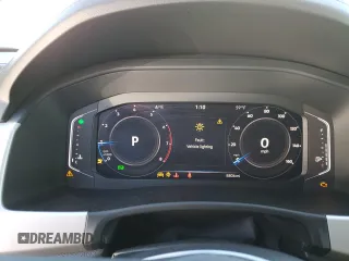 2023 Volkswagen Atlas SE z VIN 1V2WC2CA7PC212807, wystawiony jako Copart lot #78803313 z przebiegiem 8 806 mil mil oraz . Historia ofert i sprzedaży dostępna na DreamBid. Obrazek 9.