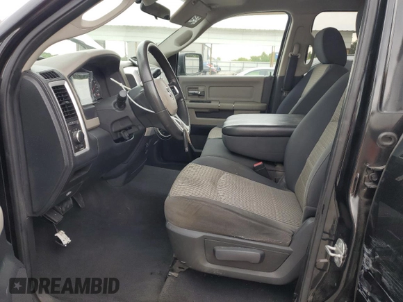 2010 Dodge 1500 SLT z VIN 1D7RB1GPXAS111175, wystawiony jako Copart lot #56393525 z przebiegiem 207 617 mil mil oraz Szkoda całkowita • Salvage title. Historia ofert i sprzedaży dostępna na DreamBid. Obrazek 7.