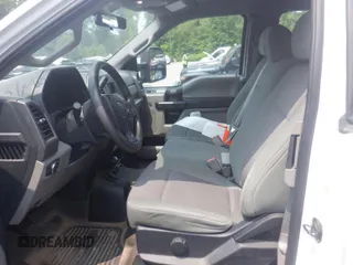 2017 Ford F-250 XL с VIN 1FD7X2B66HEF22553, выставлен на аукционе IAAI как лот 42575720 с пробегом 190 930 миль миль и . История ставок и продаж доступна на DreamBid. Изображение 12.