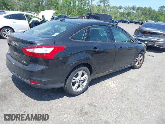 2013 Ford Focus SE with VIN 1FADP3F29DL149444, listed as a IAAI auction lot 42128467 with Not provided miles and . Bid and sale history available at DreamBid. Image 4.