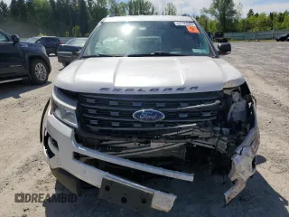 2017 Ford Explorer XLT z VIN 1FM5K8D89HGD75561, wystawiony jako Copart lot #57723505 z przebiegiem 100 274 mil mil oraz Szkoda całkowita • Salvage title. Historia ofert i sprzedaży dostępna na DreamBid. Obrazek 5.