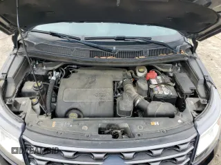 2017 Ford Explorer XLT with VIN 1FM5K8D88HGD20051, listed as a Copart auction lot 52069405 with 114,931 mi miles and Salvage Title. Bid and sale history available at DreamBid. Image 12.