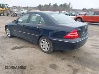 2005 Mercedes-Benz C 240 with VIN WDBRF81J95F703336, listed as a IAAI auction lot 41479955 with 112,569 mi miles and . Bid and sale history available at DreamBid. Image 3.