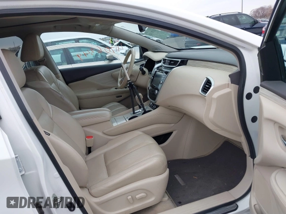 2015 Nissan Murano SV z VIN 5N1AZ2MH1FN264230, wystawiony jako IAAI lot #41706849 z przebiegiem 232 718 mil mil oraz . Historia ofert i sprzedaży dostępna na DreamBid. Obrazek 5.