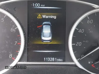 2017 Nissan Sentra SL with VIN 3N1AB7AP9HY332123, listed as a IAAI auction lot 42016547 with 113,281 mi miles and . Bid and sale history available at DreamBid. Image 15.