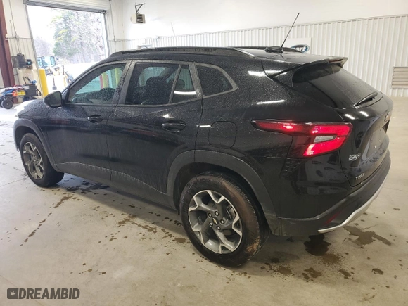 2025 Chevrolet Trax LT with VIN KL77LHEP6SC017877, listed as a Copart auction lot 49840515 with 2,412 mi miles and Salvage Title. Bid and sale history available at carsss.com. Image 2.