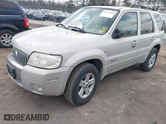 2007 Mercury Mariner with VIN 4M2CU39H97KJ18357, listed as a IAAI auction lot 41378708 with 118,381 mi miles. Bid and sale history available at carsss.com. Image 2.