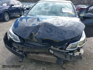 2019 Chevrolet Cruze LS with VIN 1G1BC5SM7K7151224, listed as a IAAI auction lot 41591315 with 118,114 mi miles. Bid and sale history available at carsss.com. Image 6.