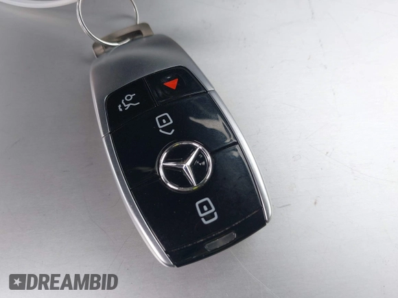 2021 Mercedes-Benz E 350 with VIN W1KZF8DB1MA977976, listed as a IAAI auction lot 42130835 with 30,584 mi miles and . Bid and sale history available at DreamBid. Image 11.