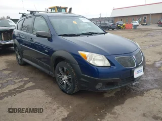 2007 Pontiac Vibe with VIN 5Y2SL658X7Z438600, listed as a IAAI auction lot 41537172 with 143,749 mi miles and . Bid and sale history available at carsss.com. Image 1.