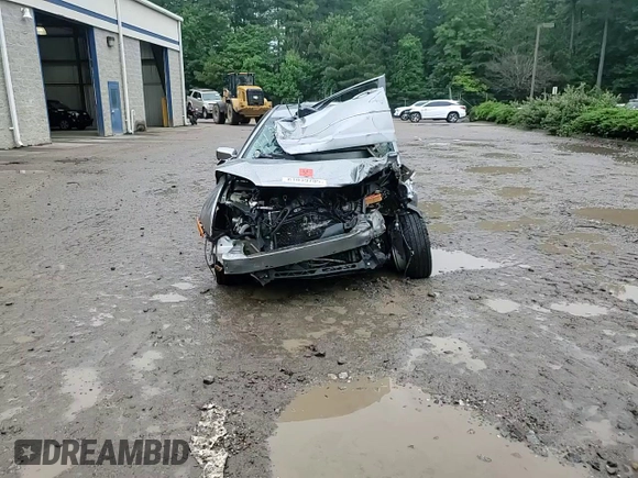 2008 Mercury Milan Premier with VIN 3MEHM08188R651438, listed as a Copart auction lot 61039785 with Not provided miles and Salvage title. Bid and sale history available at DreamBid. Image 14.