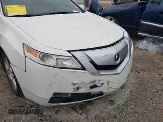 2010 Acura TL Technology z VIN 19UUA8F51AA020769, wystawiony jako IAAI lot #42173003 z przebiegiem 131 315 mil mil oraz . Historia ofert i sprzedaży dostępna na DreamBid. Obrazek 6.