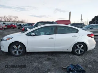 2018 Kia Forte LX with VIN 3KPFL4A74JE190592, listed as a IAAI auction lot 41246176 with 1 mi miles. Bid and sale history available at carsss.com. Image 13.