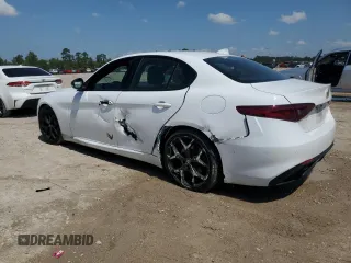 2020 Alfa Romeo Giulia Ti Sport с VIN ZARFAMBN1L7636628, выставлен на аукционе Copart как лот 56220145 с пробегом 59 768 миль миль и Списание • Salvage title. История ставок и продаж доступна на DreamBid. Изображение 2.