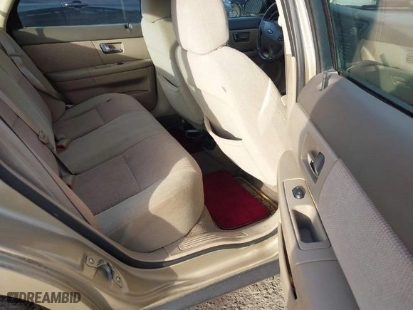 2001 Ford Taurus SEL with VIN 1FAFP56S41G168430, listed as a IAAI auction lot 41675537 with 165,336 mi miles. Bid and sale history available at carsss.com. Image 8.