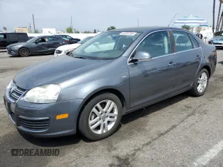 2007 Volkswagen Jetta Wolfsburg Edition z VIN 3VWEG71K07M125028, wystawiony jako Copart lot #53206765 z przebiegiem 53 735 mil mil oraz Czysty tytuł • Clean title. Historia ofert i sprzedaży dostępna na DreamBid. Obrazek 1.
