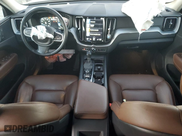 2018 Volvo XC60 Momentum with VIN YV4102RK9J1018266, listed as a Copart auction lot 80451614 with 126,082 mi miles and Salvage Title. Bid and sale history available at DreamBid. Image 8.
