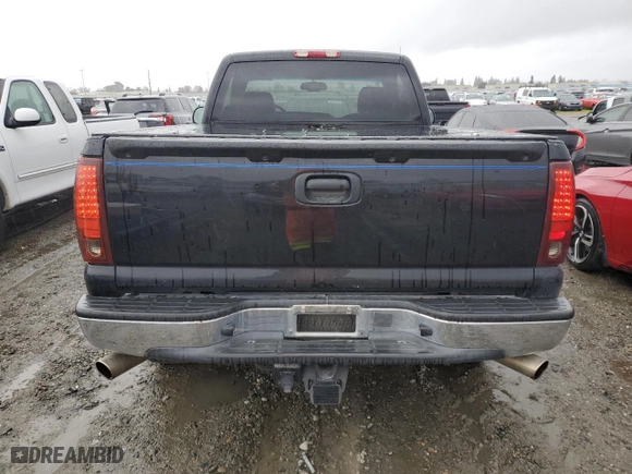 2005 Chevrolet Silverado 1500 Z71 with VIN 1GCEK14T55Z102181, listed as a Copart auction lot 48733425 with 133,768 mi miles and Salvage Title. Bid and sale history available at carsss.com. Image 6.
