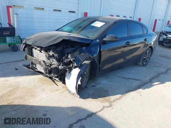 2024 Kia Forte LXS z VIN 3KPF24AD6RE836641, wystawiony jako IAAI lot #41793732 z przebiegiem 16 855 mil mil oraz . Historia ofert i sprzedaży dostępna na DreamBid. Obrazek 18.