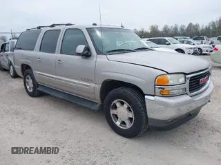 2005 GMC Yukon XL SLT with VIN 1GKFK16Z95J181203, listed as a IAAI auction lot 41977848 with 262,814 mi miles. Bid and sale history available at carsss.com. Image 1.