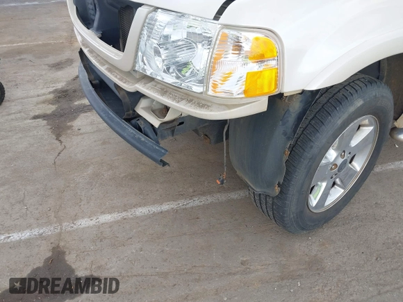 2005 Ford Explorer z VIN 1FMDU75K75ZA57352, wystawiony jako IAAI lot #42134980 z przebiegiem Nie podano mil oraz . Historia ofert i sprzedaży dostępna na DreamBid. Obrazek 19.