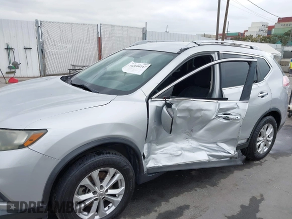 2014 Nissan Rogue SV with VIN 5N1AT2ML9EC860640, listed as a IAAI auction lot 42104247 with 155,929 mi miles and . Bid and sale history available at DreamBid. Image 6.