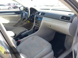 2012 Volkswagen Passat S w/Appearance with VIN 1VWAP7A34CC019328, listed as a IAAI auction lot 41393247 with 209,861 mi miles. Bid and sale history available at carsss.com. Image 5.