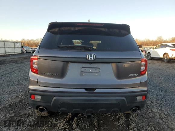 2019 Honda Passport EX-L z VIN 5FNYF8H58KB017231, wystawiony jako Copart lot #85370784 z przebiegiem 47 412 mil mil oraz Szkoda całkowita • Salvage title. Historia ofert i sprzedaży dostępna na DreamBid. Obrazek 6.