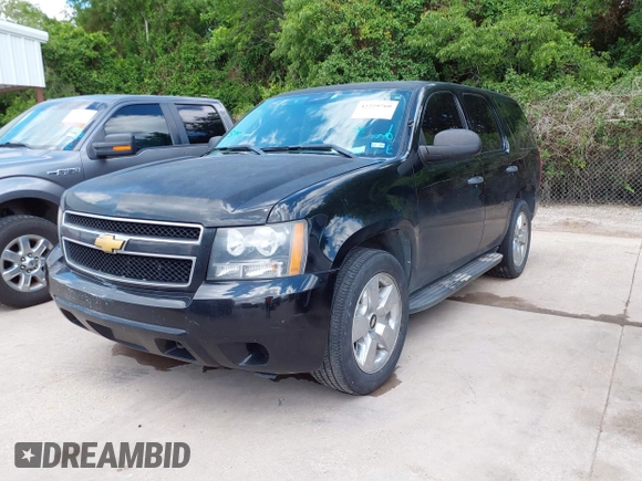 2013 Chevrolet Tahoe Commercial with VIN 1GNLC2E09DR286027, listed as a IAAI auction lot 42229760 with 203,474 mi miles and . Bid and sale history available at DreamBid. Image 17.