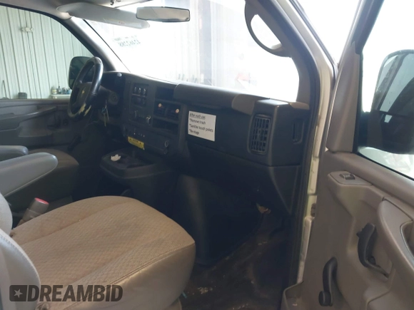 2012 Chevrolet Express Passenger LS с VIN 1GAZGZFG0C1187114, выставлен на аукционе IAAI как лот 42462288 с пробегом 293 657 миль миль и . История ставок и продаж доступна на DreamBid. Изображение 5.