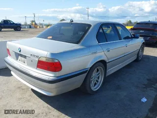 2001 BMW 7 Series 740iA with VIN WBAGG83451DN86662, listed as a IAAI auction lot 41967255 with 187,669 mi miles. Bid and sale history available at carsss.com. Image 4.