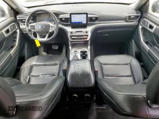 2020 Ford Explorer XLT z VIN 1FMSK8DH4LGC57106, wystawiony jako Copart lot #51095205 z przebiegiem 122 153 mil mil oraz Szkody całkowita. Historia ofert i sprzedaży dostępna na DreamBid. Obrazek 8.