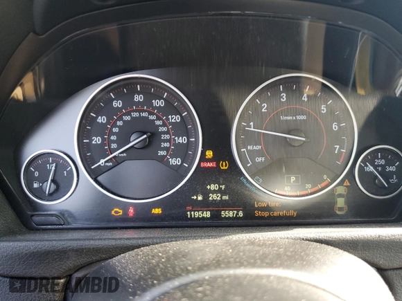 2015 BMW 4 Series 428i z VIN WBA3N3C5XFK232185, wystawiony jako Copart lot #59883035 z przebiegiem 119 548 mil mil oraz Szkoda całkowita • Salvage title. Historia ofert i sprzedaży dostępna na DreamBid. Obrazek 9.