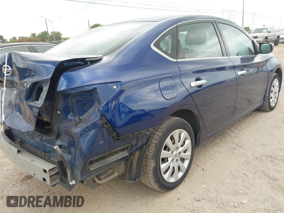 2017 Nissan Sentra S z VIN 3N1AB7AP9HY404437, wystawiony jako IAAI lot #42474178 z przebiegiem 77 931 mil mil oraz . Historia ofert i sprzedaży dostępna na DreamBid. Obrazek 4.