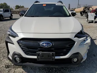 2025 Subaru Outback Onyx Edition with VIN 4S4BTALC0S3124925, listed as a Copart auction lot 76035284 with 867 mi miles and Salvage Title. Bid and sale history available at carsss.com. Image 5.