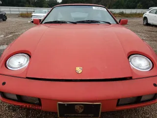 1986 Porsche 928 z VIN WP0JB0924GS860470, wystawiony jako Copart lot #79404034 z przebiegiem 77 247 mil mil oraz Tytuł czysty. Historia ofert i sprzedaży dostępna na DreamBid. Obrazek 5.